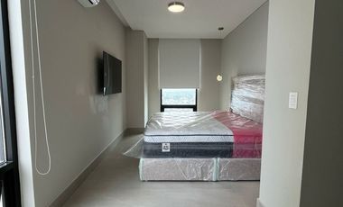 Departamento en renta amueblado, 3 recámaras, Las Torres / Monterrey Sur