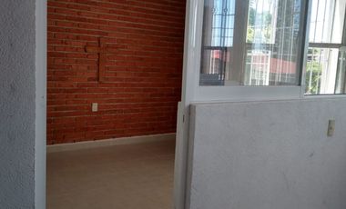 EDIFICIO EN RENTA BOULEVARD HIDALGO CENTRO SAN JUAN DEL RIO