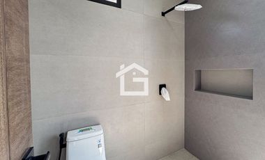 Casa en Venta en Urbanización Fontari, Machala – Modelo Trevi