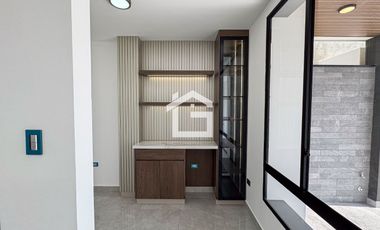 Casa en Venta en Urbanización Fontari, Machala – Modelo Trevi