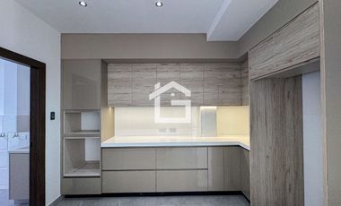 Casa en Venta en Urbanización Fontari, Machala – Modelo Trevi