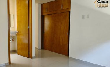 HERMOSA RESIDENCIA EN RENTA CON ENORMES ESPACIOS COTO ACANTHIA