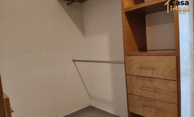 HERMOSA RESIDENCIA EN RENTA CON ENORMES ESPACIOS COTO ACANTHIA