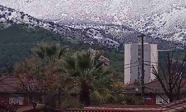 Se Vende Hermosa Casa de 2 pisos con áreas verdes  4D 2B con excelente comectividad , seguridad 24/7