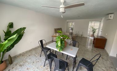 ¡AHORA CON MEJOR PRECIO! CASA AMUEBLADA EN SANTIAGO, CENTRO MÉRIDA.