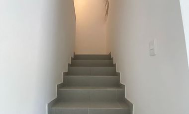 ¡AHORA CON MEJOR PRECIO! CASA AMUEBLADA EN SANTIAGO, CENTRO MÉRIDA.