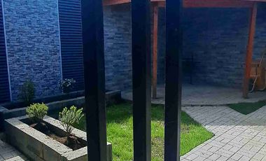 Vende Casa Jardines Del Mirador, Avenida Cardonal Puerto Montt Región de los Lagos