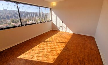 Se arrienda acogedora y amplia casa, Álvarez, Viña del Mar