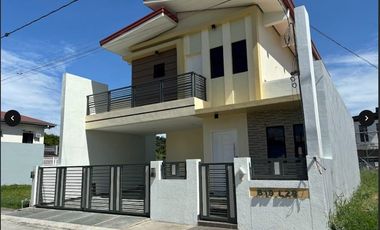 Bnew House and Lot in the Park Place Imus Cavite