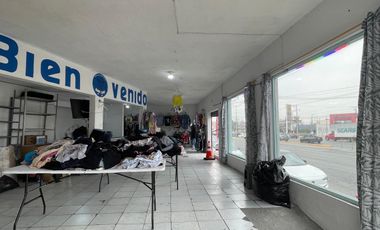 Venta de local en Escobedo, N.L.  EN ESQUINA Edificio Completo Incluye renta de anuncio Panoramico