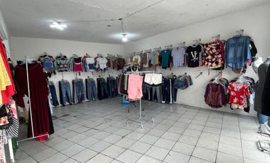 Venta de local en Escobedo, N.L.  EN ESQUINA Edificio Completo Incluye renta de anuncio Panoramico