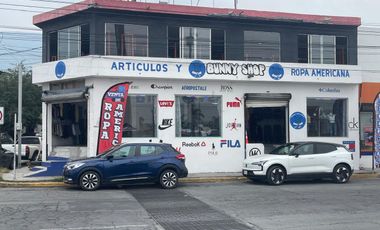 Venta de local en Escobedo, N.L.  EN ESQUINA Edificio Completo Incluye renta de anuncio Panoramico