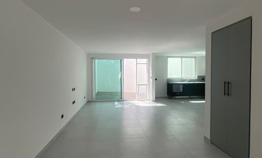CASA EN VENTA EN EL RESIDECIAL LA CIMA $4,700,000