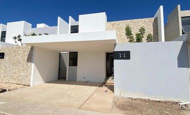 CASA EN VENTA EN MERIDA YUCATAN 3 RECAMARAS CONKAL
