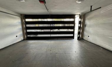 CASA EN VENTA EN APODACA, NUEVO LEON, ZONA LOS ARRECIFES, ALTA PLUSVALIA, SUPER UBICADA, MUY CERCA DE AV. ISIDRO SEPULVEDA