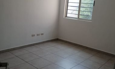 Casa en Renta en Fraccionamiento Campoamor, Escobedo, N.L.