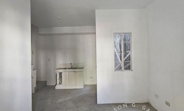 Below market Value RFO - House and Lot at Lancaster City Cavite! Only 10% DP to move in!