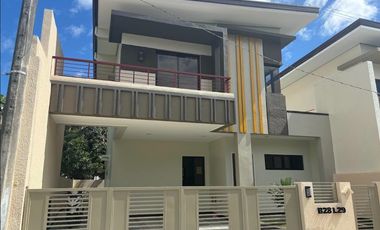 Bnew House and Lot in the Park Place Imus Cavite