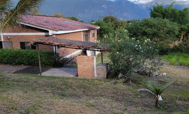 Hermosa QUINTA en Santa Isabel, Abdon Calderon (La Unión), Santa Isabel, Azuay A LA POCOS METROS DE LA ENTRADA A LA UNION