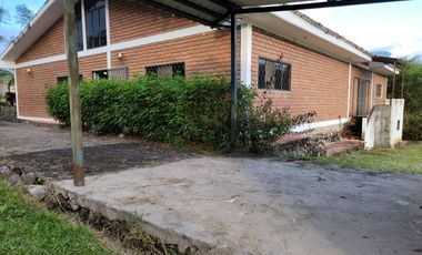 Hermosa QUINTA en Santa Isabel, Abdon Calderon (La Unión), Santa Isabel, Azuay A LA POCOS METROS DE LA ENTRADA A LA UNION
