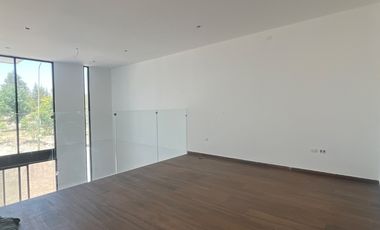 CASA EN VENTA POR CIUDAD JUDICIAL EN FRACCIONAMIENTO PRIVADO