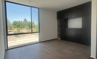 CASA EN VENTA POR CIUDAD JUDICIAL EN FRACCIONAMIENTO PRIVADO