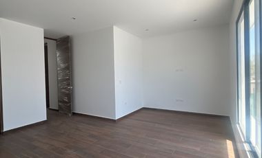 CASA EN VENTA POR CIUDAD JUDICIAL EN FRACCIONAMIENTO PRIVADO