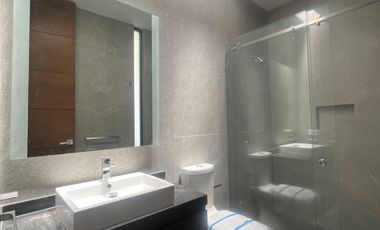 CASA EN VENTA POR CIUDAD JUDICIAL EN FRACCIONAMIENTO PRIVADO