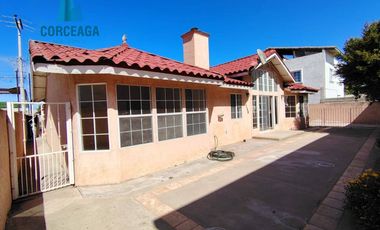 ROSARITO AMPLIA CASA EN RENTA