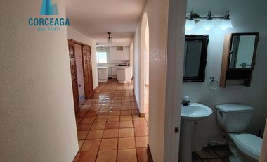 ROSARITO AMPLIA CASA EN RENTA