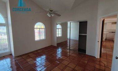 ROSARITO AMPLIA CASA EN RENTA