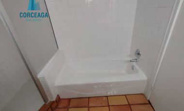 ROSARITO AMPLIA CASA EN RENTA