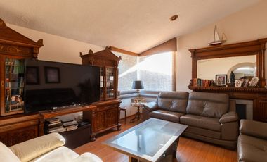 CASA DE 3 RECÁMARAS CON AMPLIO JARDÍN Y JACUZZI EN CAMINO REAL PUEBLA