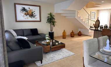 Casa de tres recámaras y roof garden en venta en Zibatá, Querétaro