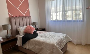 Casa de tres recámaras y roof garden en venta en Zibatá, Querétaro