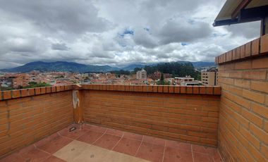 Departamento duplex de venta Av. 1ro de mayo. 2 balcones. Edif. Frente al rio 3 puentes OPORTUNIDAD