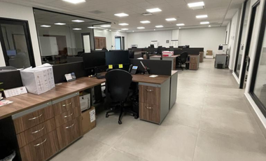 EN RENTA Oficina Excelente ubicación 📍 Sobre Blvd. Tomás Fernández
