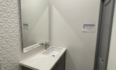 EN RENTA Oficina Excelente ubicación 📍 Sobre Blvd. Tomás Fernández
