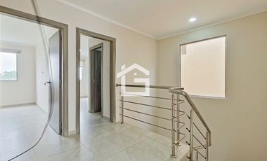 Casa Semiamoblada en Alquiler en Urb. Oro City, Machala