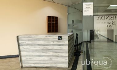OFICINA EN ARRIENDO EN HACIENDA SANTA BARBARA