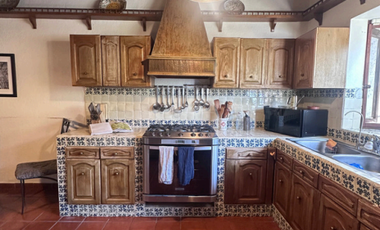 Casa en venta estilo colonial en Jurica, Qro