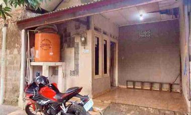Jual Cepat Rumah Kembangan Strategis 30m jalan besar