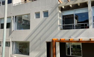 CASA 4 DORMITORIOS EN RENTA CUMBAYA