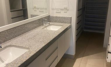 Vendo apartamento en Jardines de Parque Magno