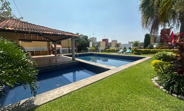 CASA EN CONDOMINIO LOMA DORADA DOS