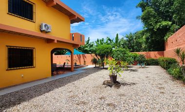 Casa de los Arcos