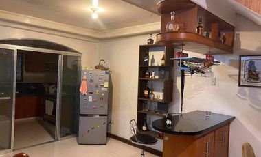 For Sale! 3BR Old House and Lot in Signal Village, Taguig