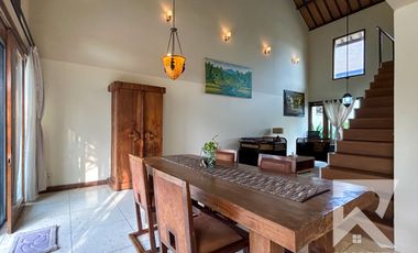 Garden View 2 Bedroom Villa in Central Sanur with Access to Pool – For Yearly Rental