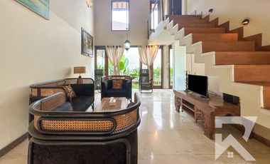 Garden View 2 Bedroom Villa in Central Sanur with Access to Pool – For Yearly Rental