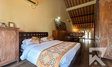 Garden View 2 Bedroom Villa in Central Sanur with Access to Pool – For Yearly Rental